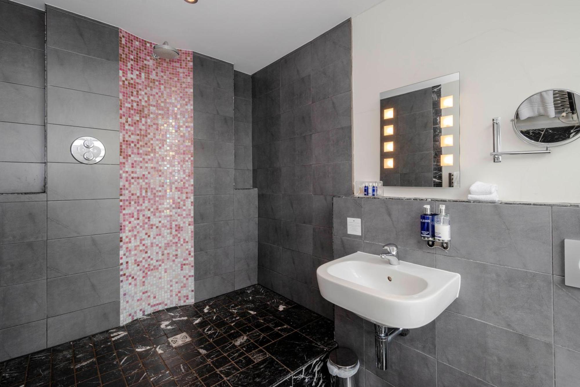 Fishmore Hall Hotel And Boutique Spa لودلو المظهر الخارجي الصورة